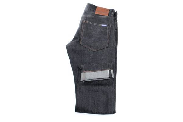 Der schmale Blaumann, Jeanshose
